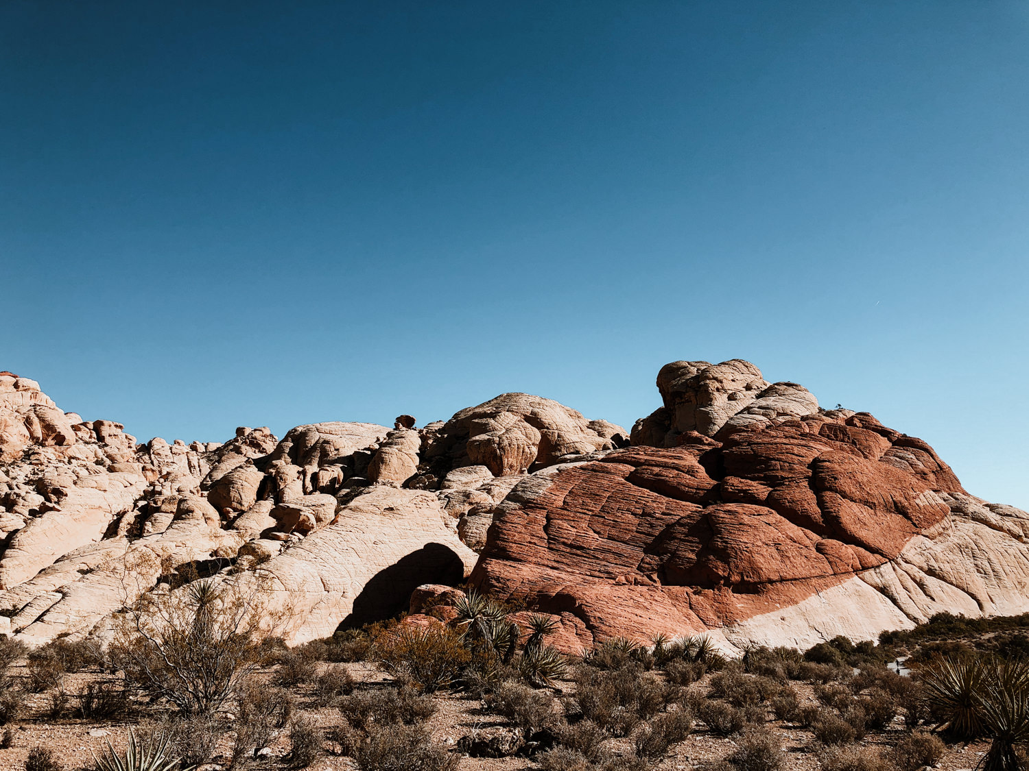 Read more about the article Visit The #1 Most Beautiful Park – Red Rock Canyon National Park – Las Vegas, Nevada
